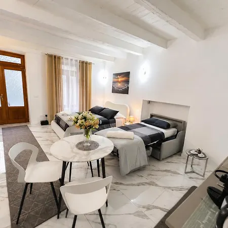 Serenity Vitani Apartmán *